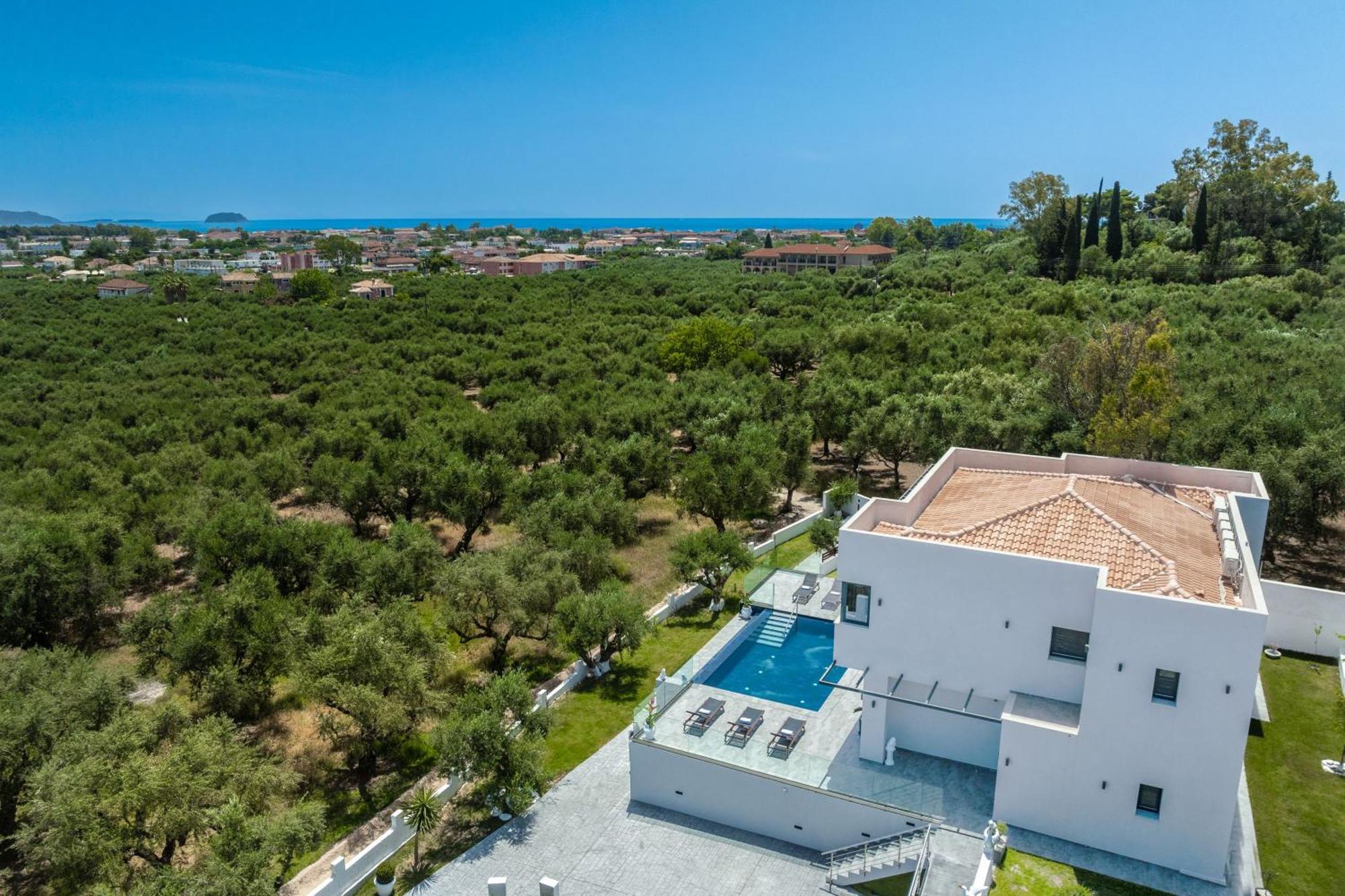 Trevilat Villa - 4 Bedrooms With Private Pool, By Zantewize Laganas Exterior photo