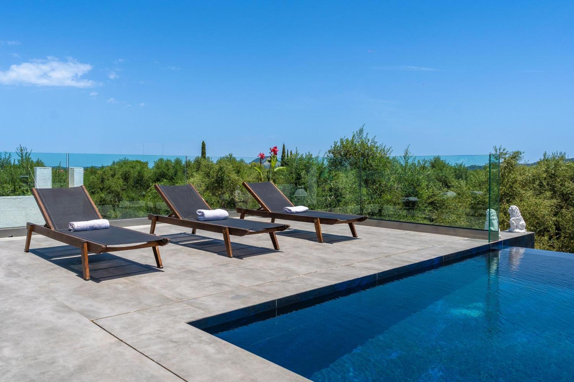 Trevilat Villa - 4 Bedrooms With Private Pool, By Zantewize Laganas Exterior photo